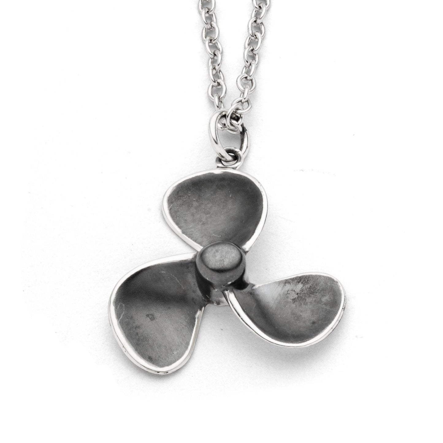 DUR Anhänger "Schiffsschraube" matt, dunkel oxidiert