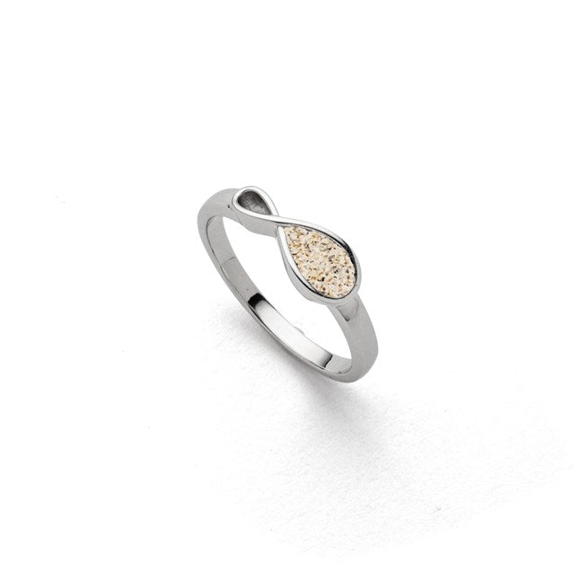 Ring aus rhodiniertem 925er Sterling-Silber mit Unendlichkeitsschleife und Strandsandfüllung
