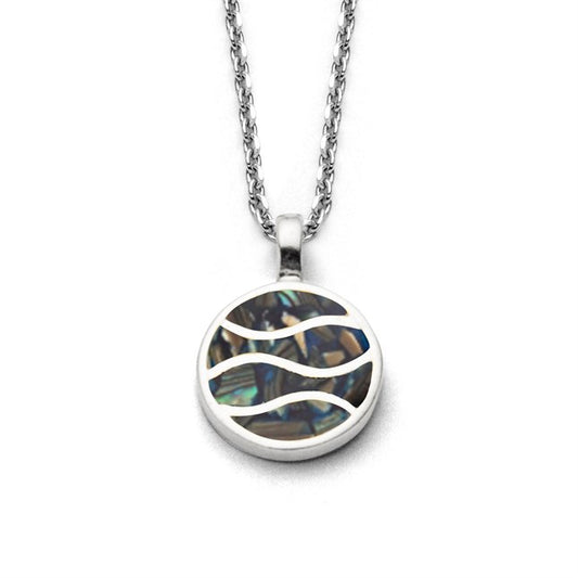 Kette "Strandwellen" aus 925er Sterling-Silber mit kleinem rundem Anhänger, Wellenmuster gefüllt mit Mosaik-Seeopal, an feiner Ankerkette, Länge 45 cm.