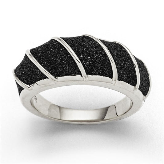 Silberring mit schwarzer Lavasand-Füllung und poliertem 925er Sterling-Silber