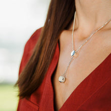 Lade das Bild in den Galerie-Viewer, DUR Schmuck: Kette &quot;Wechselperle&quot; Silber 925 rhodiniert mit Lavasand, Strandsand, Bernstein
